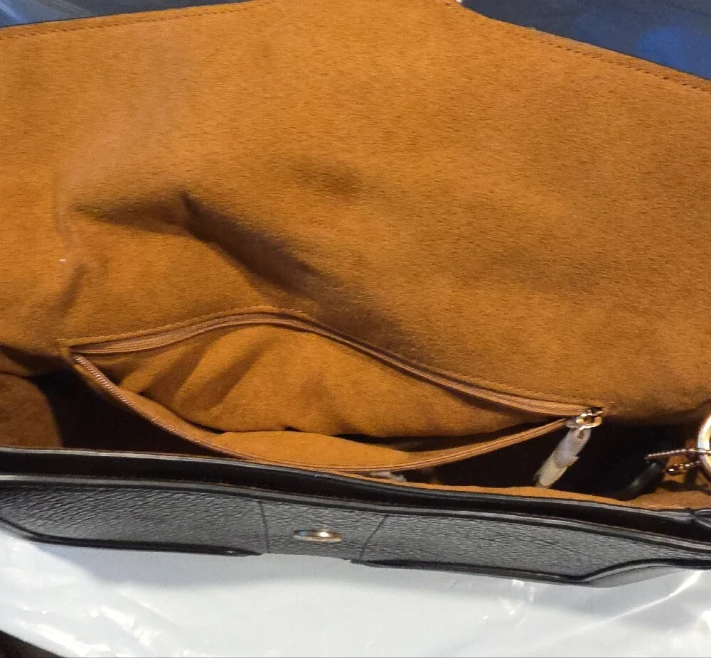 Coach compact shoulder